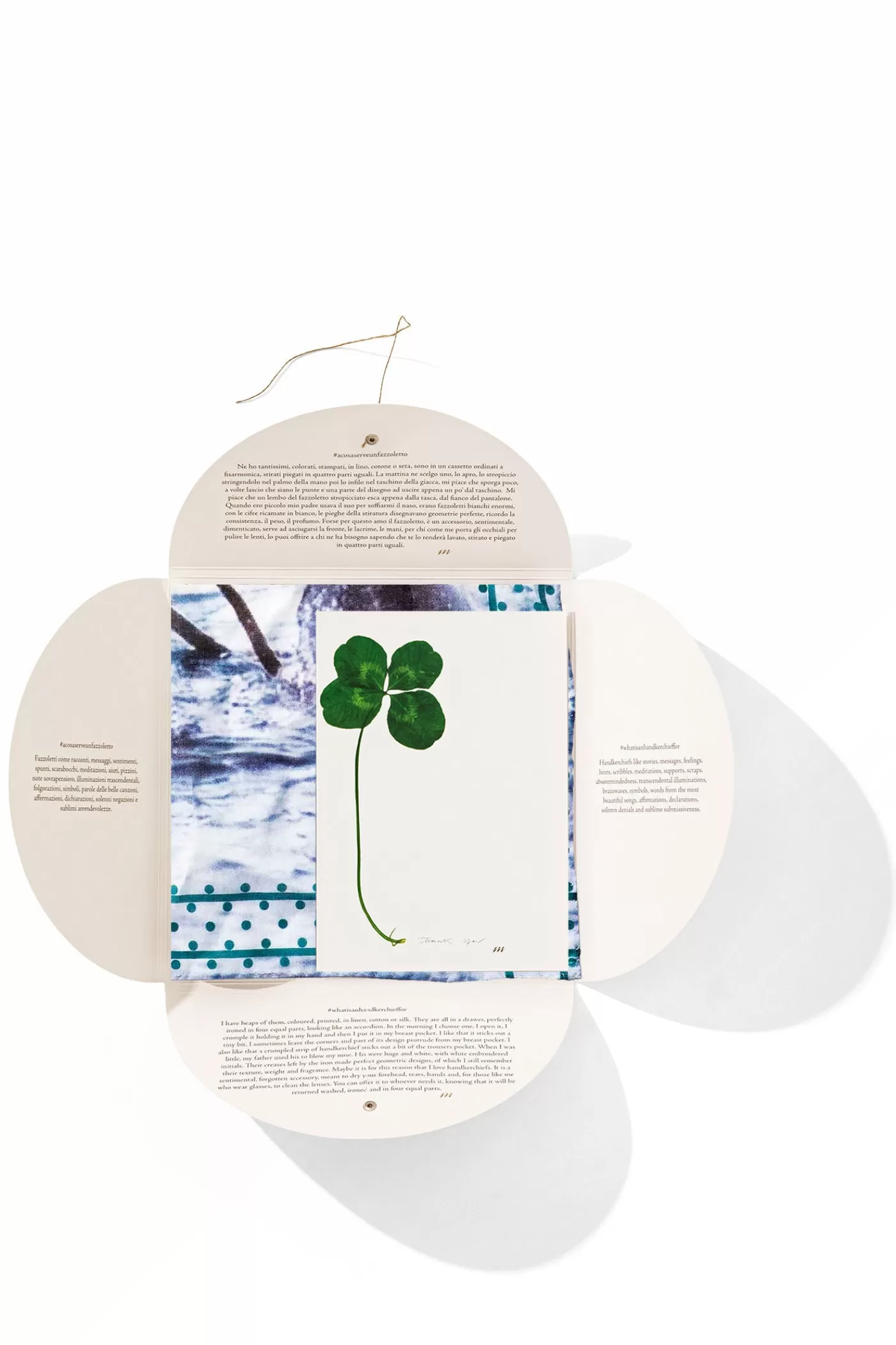 hanky_1-120.webp Massimo Alba HANKY1< Handkerchiefs