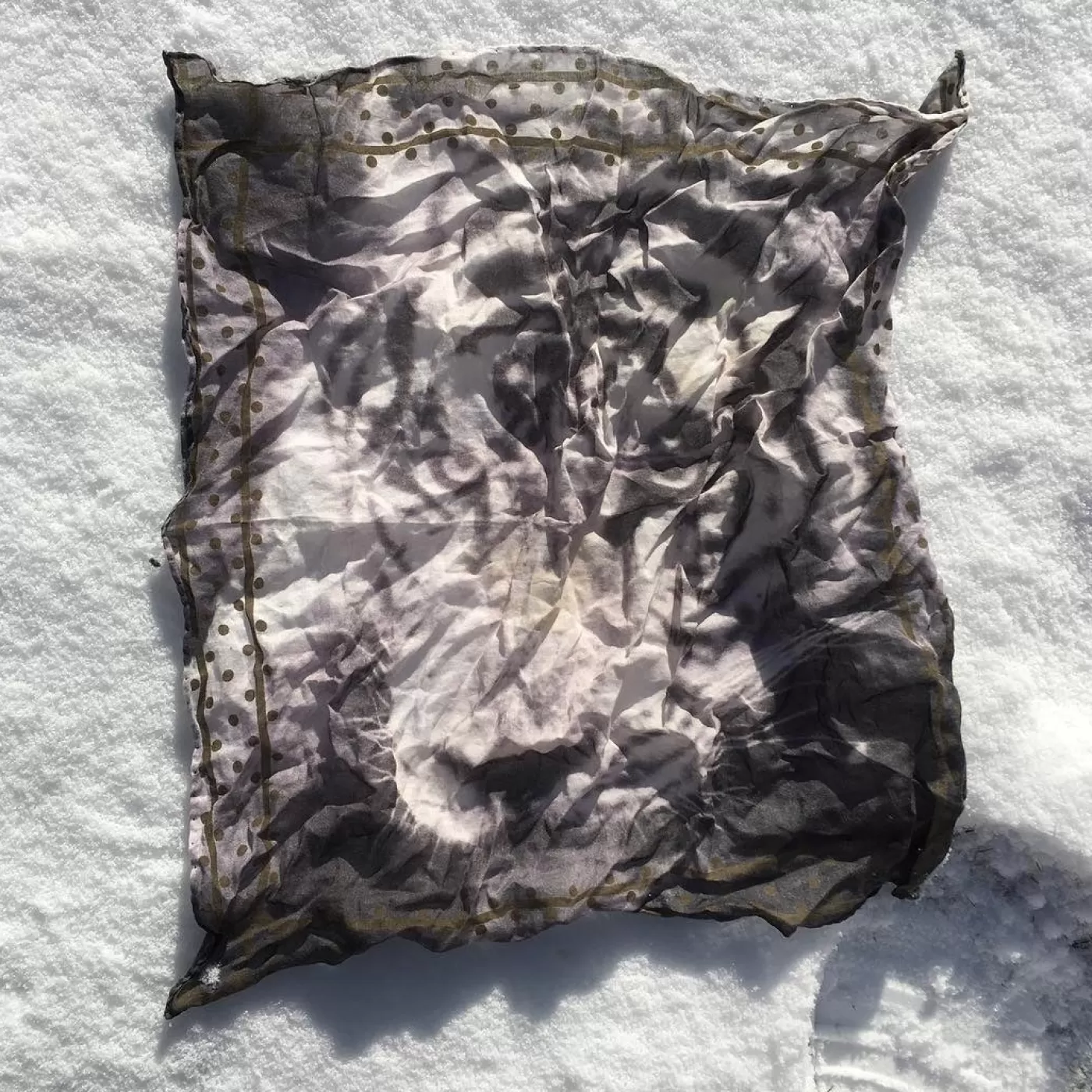 hanky_3-1.webp Massimo Alba HANKY1< Handkerchiefs