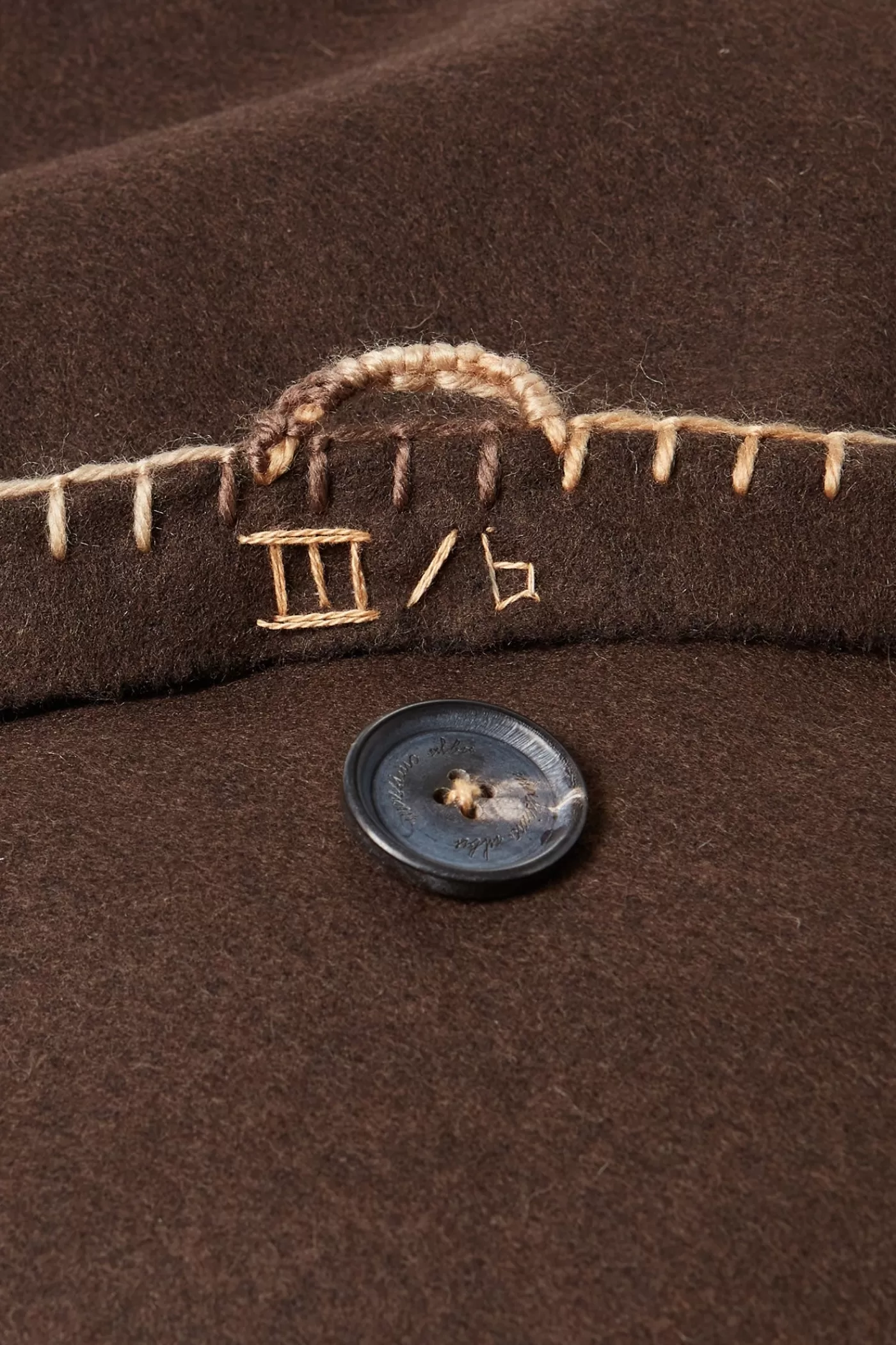 pillow_2-20.webp Massimo Alba PILLOW< Arts & Crafts